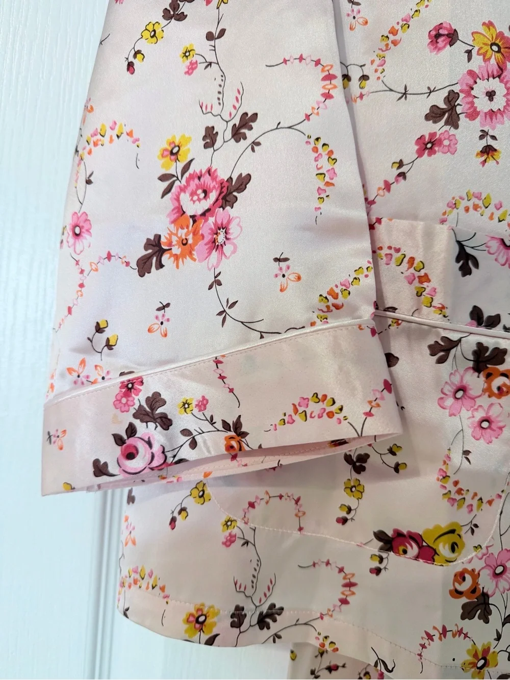 {Daerli} 100% Chinese Mulberry Silk Floral Sleepwear Luxury Pajama Set - NWT